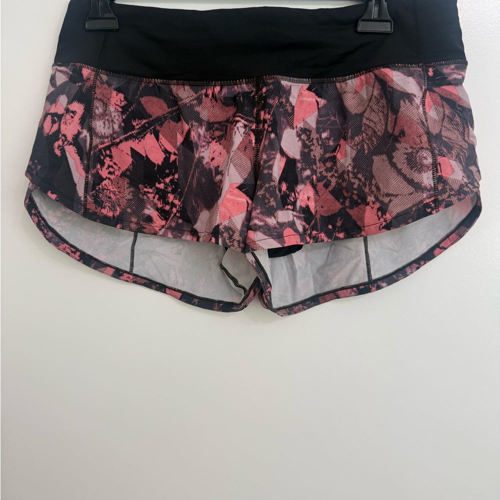 lululemon athletica Speed Up Black/Pink Shorts Size 6 - Picture 1 of 4